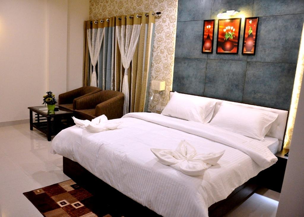 Bellevue Hotel Gwalior Kamer foto