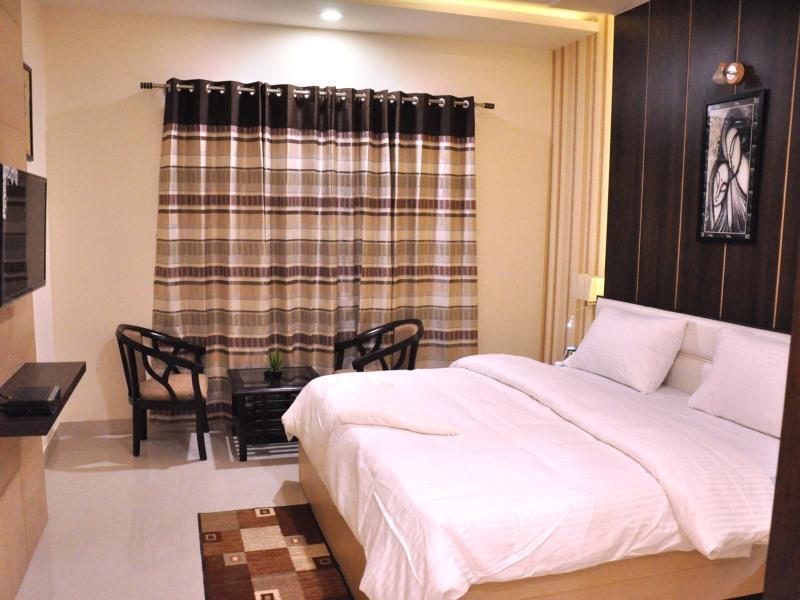 Bellevue Hotel Gwalior Buitenkant foto