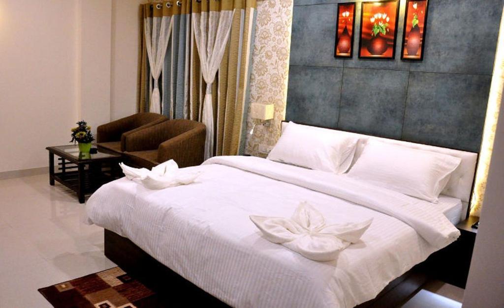 Bellevue Hotel Gwalior Buitenkant foto