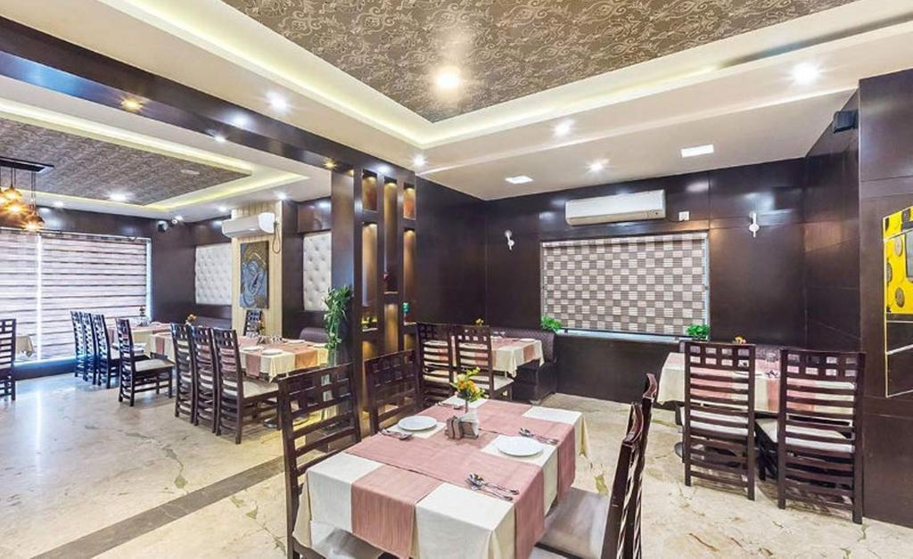Bellevue Hotel Gwalior Buitenkant foto